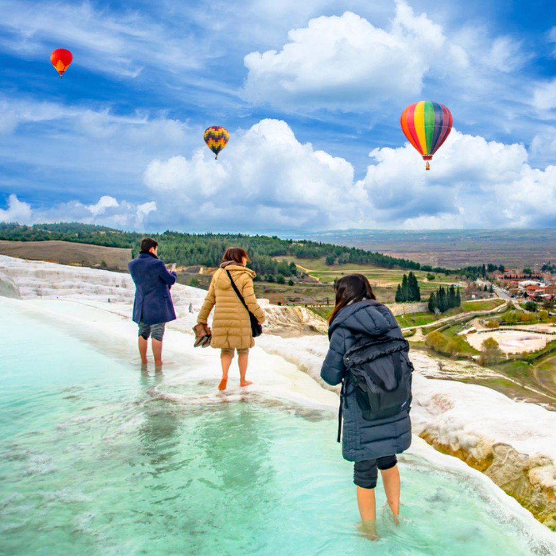 Ephesus and Pamukkale in One Day Private Tour from Izmir